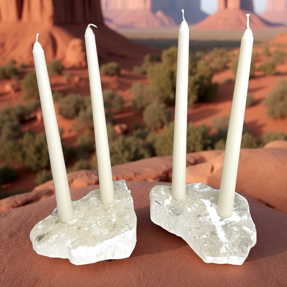 Selenite Natural Stone Candle Holders NWOT Qty 2  White Cream 8 Candles Included
